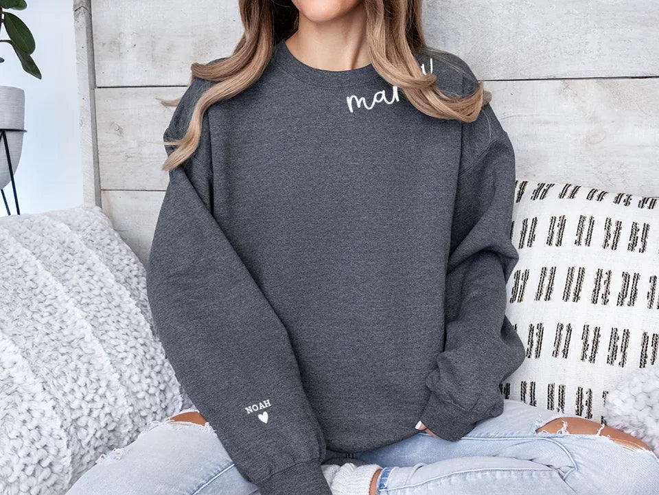 Personalized Mom Sweatshirt with Kids Name - Curved