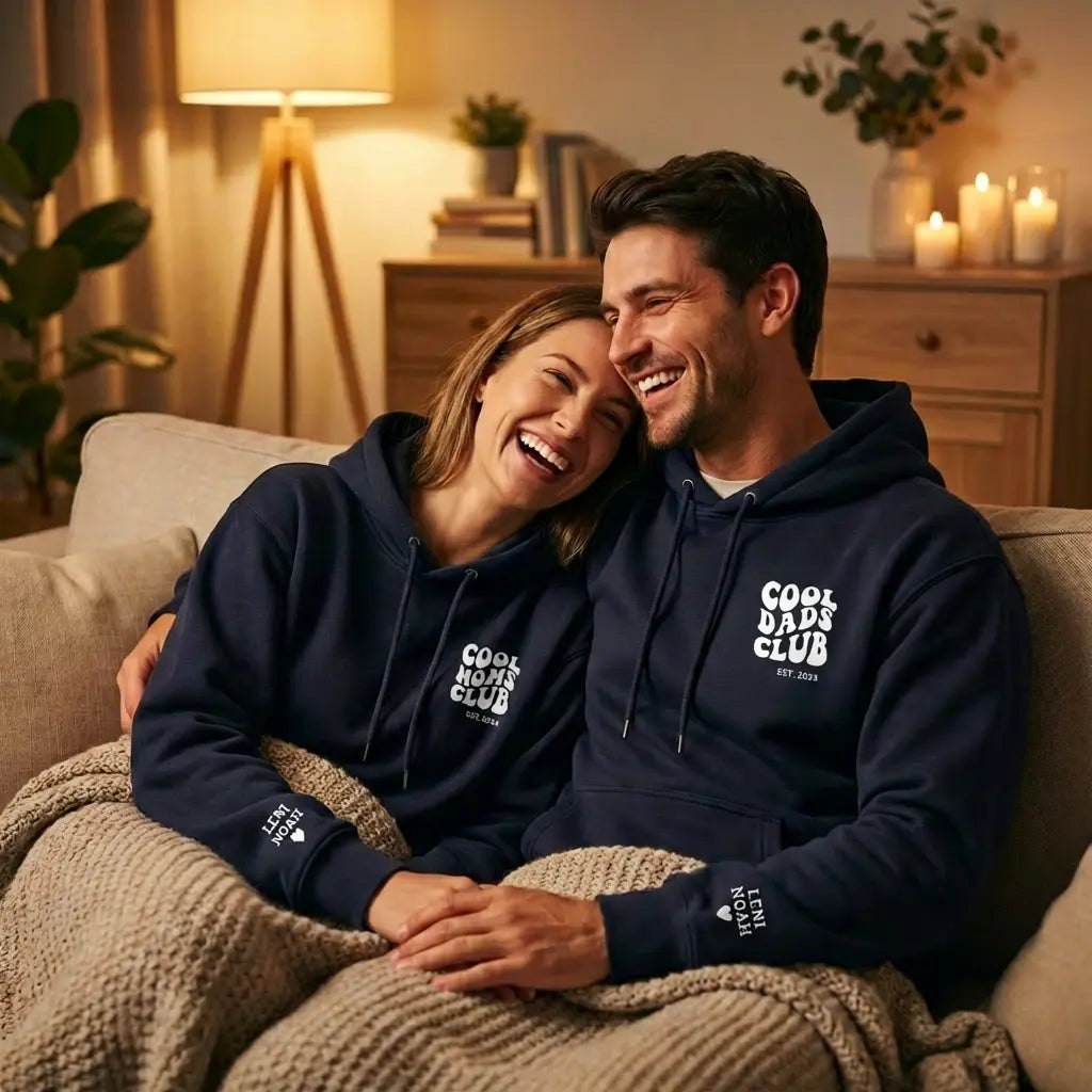 “Cool Moms Club“ - Personalized, embroidered hoodie with children's names and date